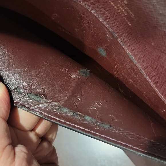 Authentic Louis Vuitton clutch bag - Picture 9 of 11